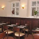 The Dominican 4* Praag