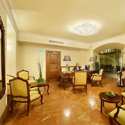 Hotel The Dominican 4*