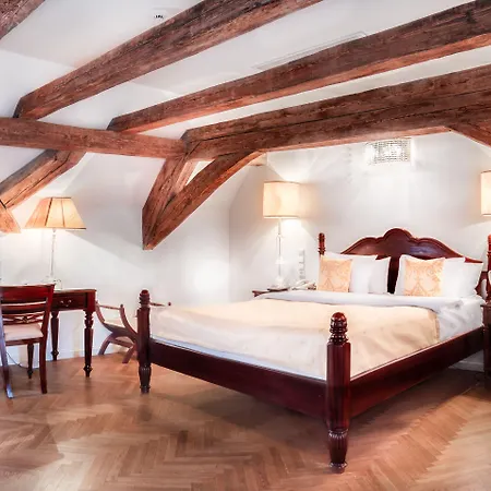 The Dominican ホテル