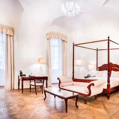 The Dominican Hotel 4*