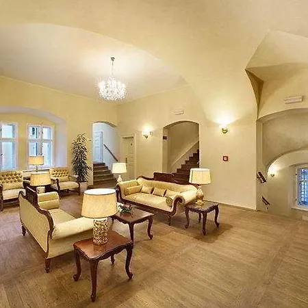 ホテル The Dominican プラハ