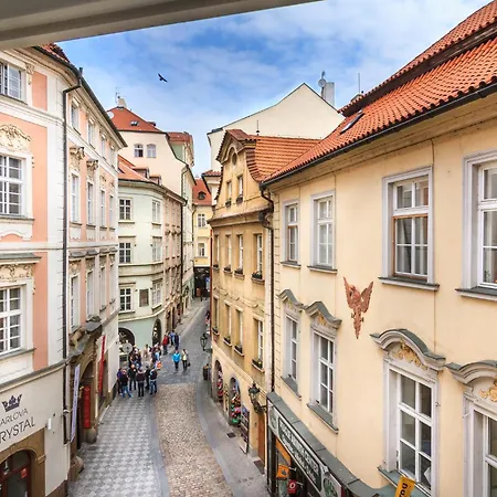 ホテル The Dominican プラハ