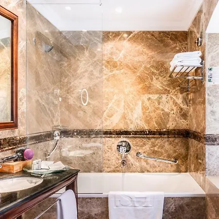 The Dominican ホテル