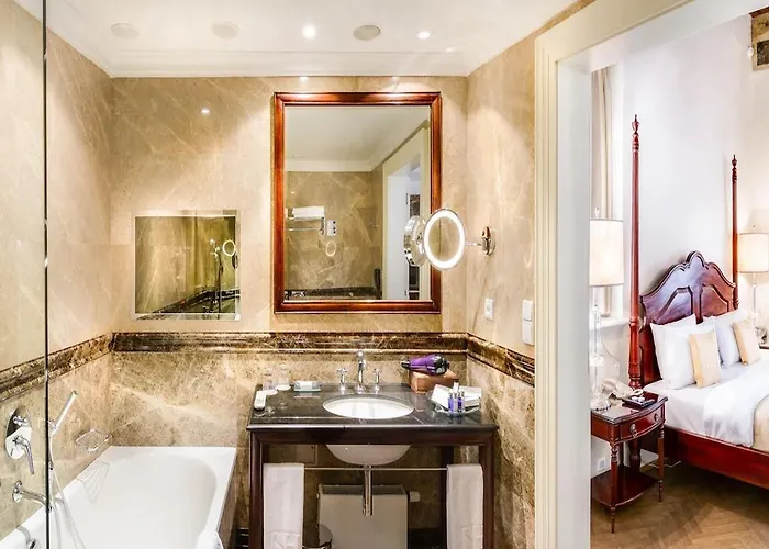 The Dominican Hotel 4*