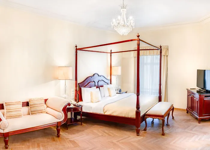 The Dominican Hotel